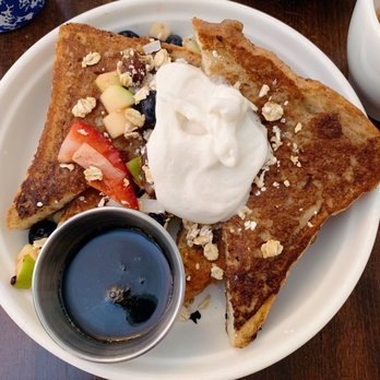 Veg Kitchen + Bar - French Toast - Vegan Near Me - Sacramento, California Veg Kitchen + Bar - French Toast - Vegan Near Me - Sacramento, California