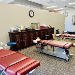 The Back Alley Chiropractic & Massage - Treatment room
