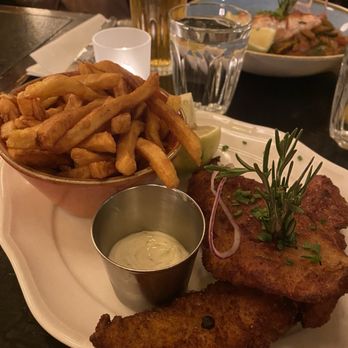 Cafe Beaugrenelle - Fish and chips - Bars Near Me - Paris, 75 Cafe Beaugrenelle - Fish and chips - Bars Near Me - Paris, 75