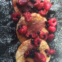 Café Jernvägen - Goda amerikanska pannkakor