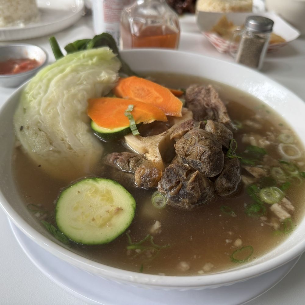 Mo Nina's Filipino Restaurant - Beef bulalo - Mexican Near Me - Northridge, California Mo Nina's Filipino Restaurant - Beef bulalo - Mexican Near Me - Northridge, California