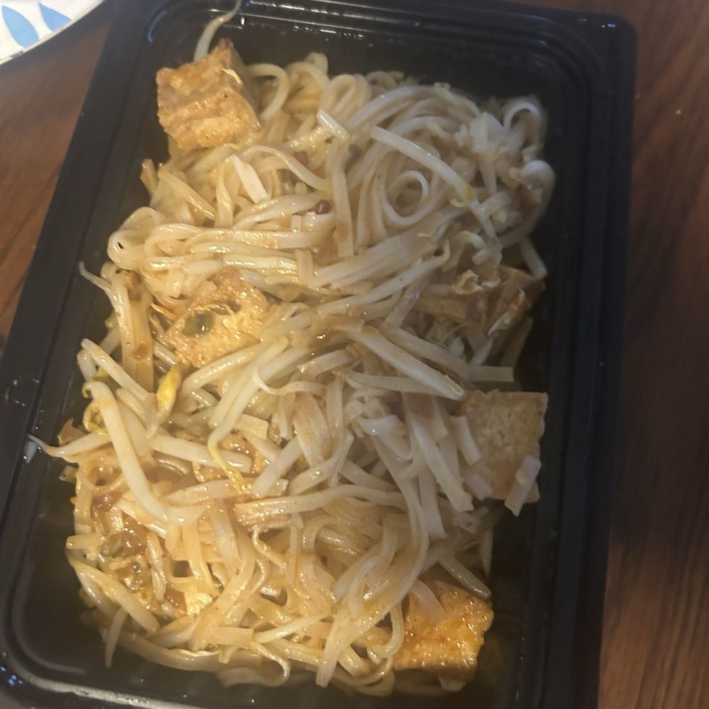Aroy Thai - Pad Thai - Thai Near Me - O Fallon, Illinois