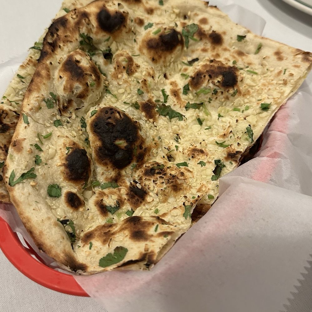 India Kitchen Tustin, CA - Garlic Naan Bread - Indian Near Me - Tustin, California India Kitchen Tustin, CA - Garlic Naan Bread - Indian Near Me - Tustin, California