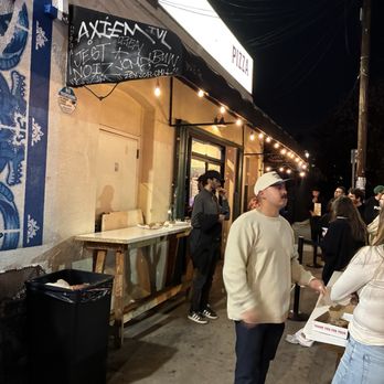 Quarter Sheets - Storefront (Feb 2026) - Pizza Near Me - Los Angeles, California