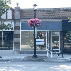Hanig's Footwear - Our newest Wilmette location at 1181 Wilmette Avenue
