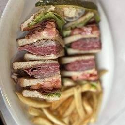 Roast beef BLT triple decker Roast beef BLT triple decker