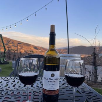 Oak Mountain Winery - Outdoor wine tasting - Wineries Near Me - Temecula, California Oak Mountain Winery - Outdoor wine tasting - Wineries Near Me - Temecula, California