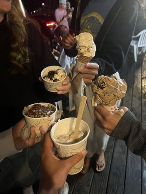 Ice Cream Cafe by null