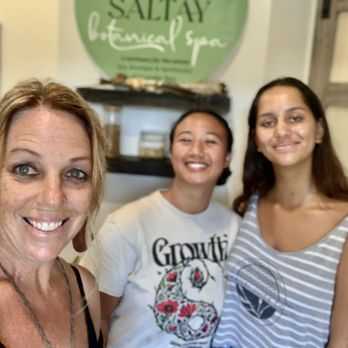 Saltay Hanalei Bay Spa - All smiles - Traditional Chinese Medicine Near Me - Hanalei, Hawaii Saltay Hanalei Bay Spa - All smiles - Traditional Chinese Medicine Near Me - Hanalei, Hawaii