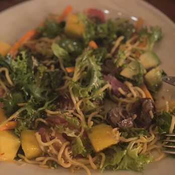 Hillstone Restaurant - Thai Steak salad - New American Near Me - Denver, Colorado
