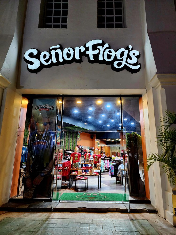 SEÑOR FROG’S OFFICIAL STORE Blvd. Kukulcan, Cancún, Quintana Roo