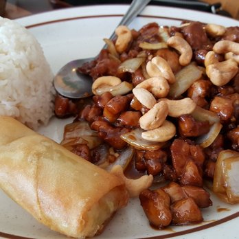 Sue's Kitchen - Cashew chicken - Chinese Near Me - Torrance, California Sue's Kitchen - Cashew chicken - Chinese Near Me - Torrance, California