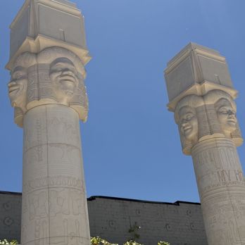 Sister Dreamers - Art Installation Near Me - Los Angeles, California