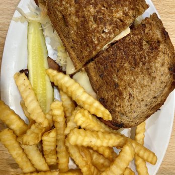 Cecils - Russian Rueben with French Fries - Delis Near Me - Saint Paul, Minnesota Cecils - Russian Rueben with French Fries - Delis Near Me - Saint Paul, Minnesota