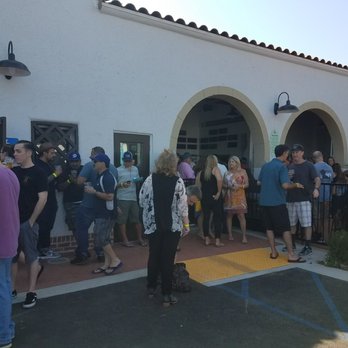 Leashless Brewing - Amazing atmosphere - Breweries Near Me - Ventura, California Leashless Brewing - Amazing atmosphere - Breweries Near Me - Ventura, California