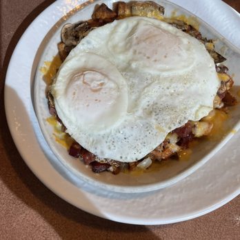 The Cracked Egg - Skillet - Breakfast & Brunch Near Me - Las Vegas, Nevada The Cracked Egg - Skillet - Breakfast & Brunch Near Me - Las Vegas, Nevada