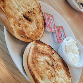 Katz's - Fresh bagels - Bars Near Me - Houston, Texas