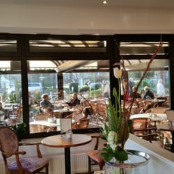 Café Coeurchen - Outside seating area