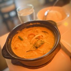 Lotus Vietnamese Cuisine - Chicken Yellow Curry