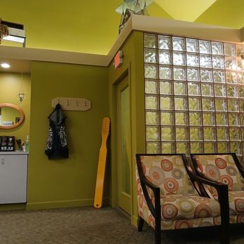 Smith Sandra K DDS - Waiting area and Coffee nook - General Dentistry Near Me - Midland, Michigan Smith Sandra K DDS - Waiting area and Coffee nook - General Dentistry Near Me - Midland, Michigan