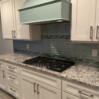 A & J Custom Cabinets - Kitchen - Cabinetry Near Me - Vancouver, Washington