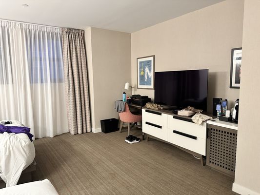 Hyatt Centric Downtown Minneapolis by null
