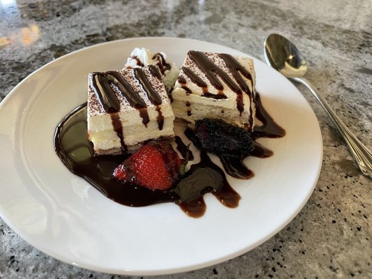 Club 27 Restaurant by null