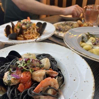 Pranzi - Squid Spaghetti, Linguini Seafood, Truffle Gnocchi, Veal Picatta - Italian Near Me - San Carlos, California Pranzi - Squid Spaghetti, Linguini Seafood, Truffle Gnocchi, Veal Picatta - Italian Near Me - San Carlos, California