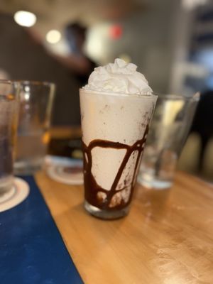 Guppy's On the Beach by null