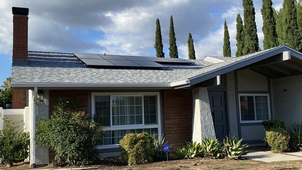 Slide of Sky Solar Pro