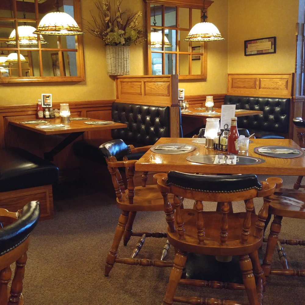 Beef'n Barrel - One of the several dining areas. Cozy, dimly-lit, intimate - Steakhouses Near Me - Olean, New York
