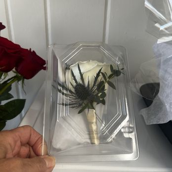 Devynn's Garden - Boutonniere - Florists Near Me - Huntington Beach, California