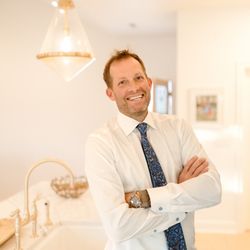 Ron Rougeaux - PNW Homes Group - Quality you can see -- Ron brings hands-on building knowledge to every home he shows and sells.