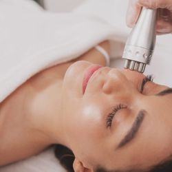 Evolving Hands Therapeutic Massage - RF stimulates collagen, softens fine lines, firms skin, reduce pores, tightens saggy skin giving a smoother all over, more radiant look.