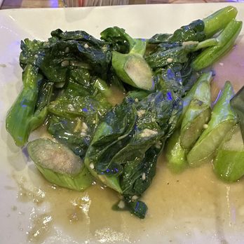 Phoenix Chinese Cafe - V2. Broccoli in Garlic Sauce (broccoli tasted old) - Chinese Near Me - San Antonio, Texas
