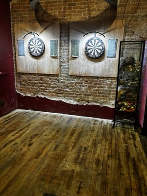 The Monkey Bar by null