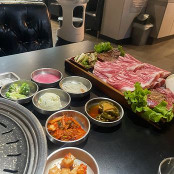 Hodori BBQ - Sm Combo. Beef. $79.99 - Korean Near Me - Arcadia, California Hodori BBQ - Sm Combo. Beef. $79.99 - Korean Near Me - Arcadia, California
