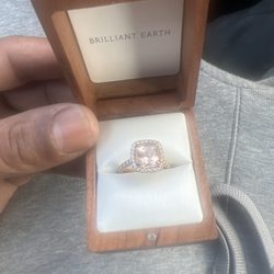 Crooks do not deal with them! I tried to get a loan for a 5k ring with appraisal and receipt. Told me they would give me 75 dollars!