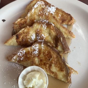 Dixie Belle's Cafe - French Toast (2) - Breakfast & Brunch Near Me - Orlando, Florida Dixie Belle's Cafe - French Toast (2) - Breakfast & Brunch Near Me - Orlando, Florida