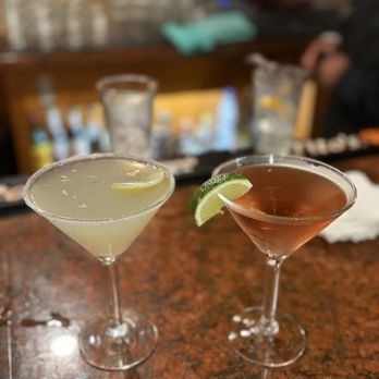 Original Joe's - Lemon drop & cosmo - Italian Near Me - San Jose, California Original Joe's - Lemon drop & cosmo - Italian Near Me - San Jose, California