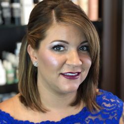 Salon 27 - Make up by Anna Rose