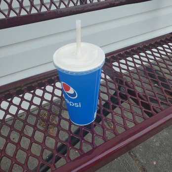 Frosty's Ice Cream - Root beer milkshake - Ice Cream & Frozen Yogurt Near Me - Depew, New York