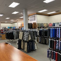 Kohl's - Nice men's department