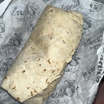 Oscar's Taco Shops - Chorizo Breakfast Burrito added guacamole - Mexican Near Me - Nashville, Tennessee Oscar's Taco Shops - Chorizo Breakfast Burrito added guacamole - Mexican Near Me - Nashville, Tennessee