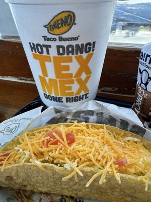Taco Bueno by null