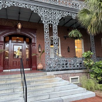 Hotel Saint Vincent - Hotel St Vincent, San Lorenzo Restaurant, Paradise Lounge and the - Hotels Near Me - New Orleans, Louisiana