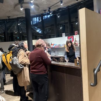 Donmar Warehouse - Performing Arts Near Me - London, XGL Donmar Warehouse - Performing Arts Near Me - London, XGL