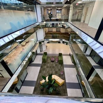 Summit Health - view looking down from staircase that is in the middle of the building (elevators are at east and west sides) - Medical Centers Near Me - Fair Lawn, New Jersey