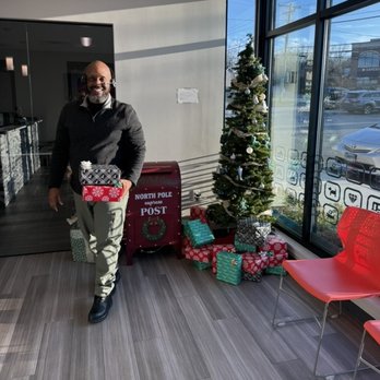 Wayne Nieberlein - GEICO Insurance Agent - Holiday appreciation at our Baltimore GEICO local office. Celebrating our amazing team and the customers we proudly serve thr... - Auto Insurance Near Me - Baltimore, Maryland