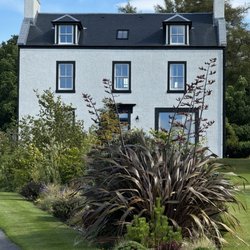 Pennygate Lodge - Facing the front of the house